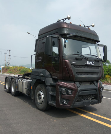 SXQ4250J4A3D5半挂牵引车燃油公告图片2