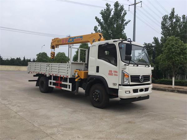EQ5140JSQLV随车起重运输车燃油公告图片2