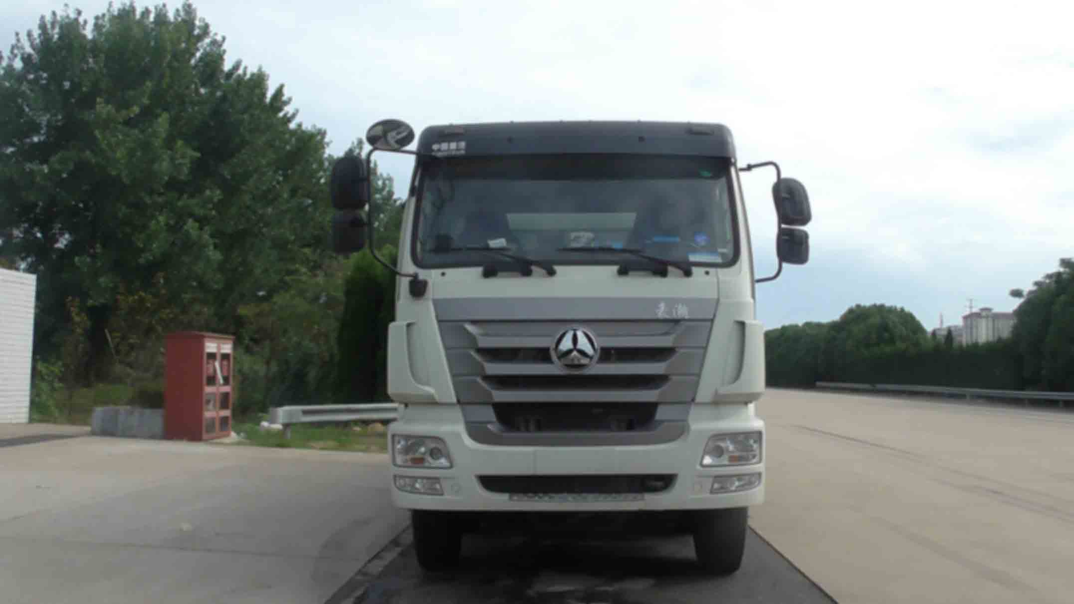 SGZ5310ZLJZZ5J5自卸式垃圾车燃油公告图片1