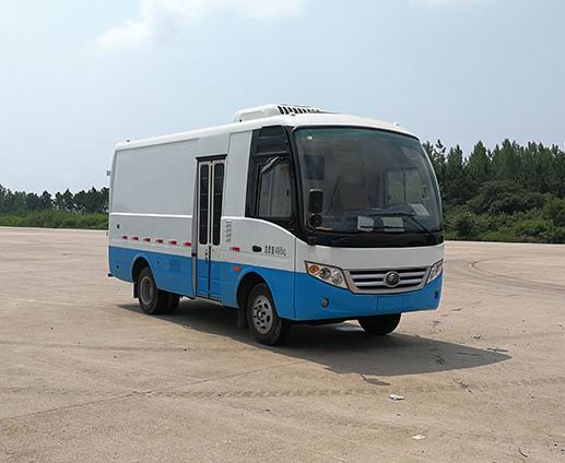 ZK5040XXY5厢式运输车燃油公告图片2