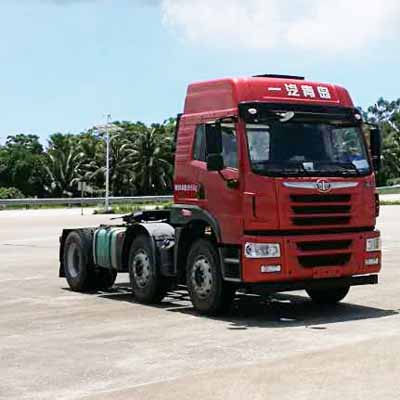 CA4252P1K2T3E5A80平头柴油牵引车燃油公告图片2