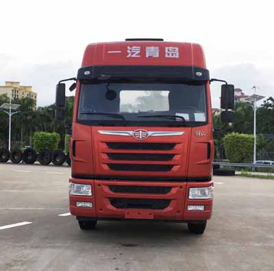 CA4256P2K15T3E5A80平头柴油牵引车燃油公告图片1