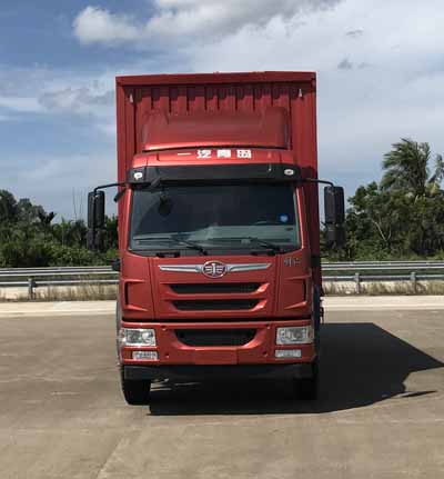 CA5189XYKPK2L5E5A80翼开启厢式车燃油公告图片1