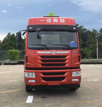 CA4185P1K2E5A80危险品运输半挂牵引车燃油公告图片1