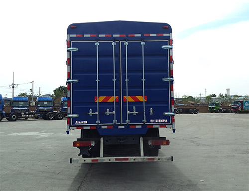BJ5252CCY-AE仓栅式运输车燃油公告扩展图片4