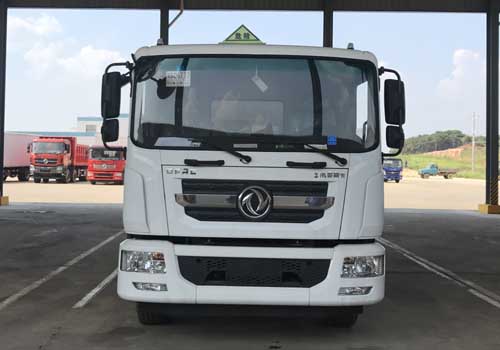 SCS5183GYYEQWXP运油车燃油公告图片1