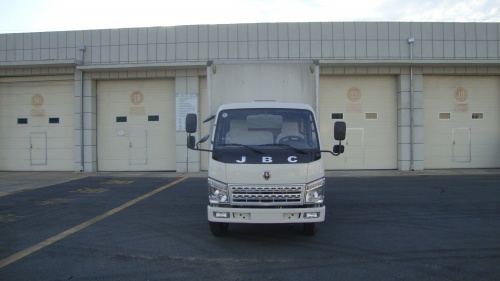 SY5045XXYH-ZC厢式运输车燃油公告图片1