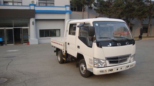 SY1045SMCZA载货汽车燃油公告扩展图片1