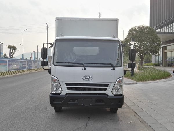 CHM5043XXYGDC33V厢式运输车燃油公告图片1