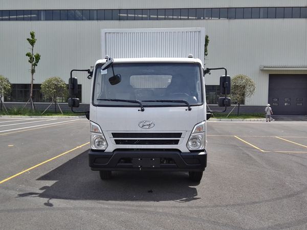 CHM5060XXYGDC38V厢式运输车燃油公告图片1