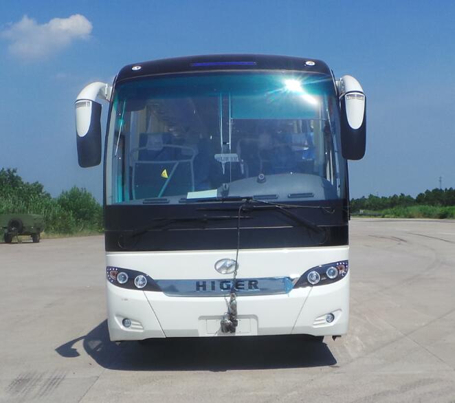 KLQ6105YAE51客车燃油公告图片1