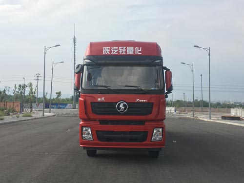 SX5320CCQ4C45B畜禽运输车燃油公告图片1