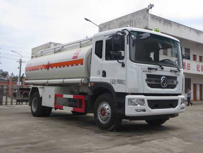 SLS5180GRYE5X易燃液体罐式运输车燃油公告图片2