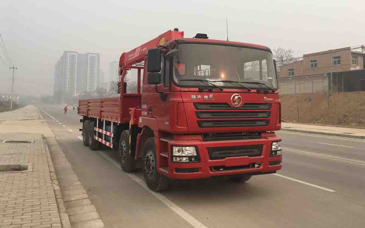 SYP5310JSQSQ随车起重运输车燃油公告图片2
