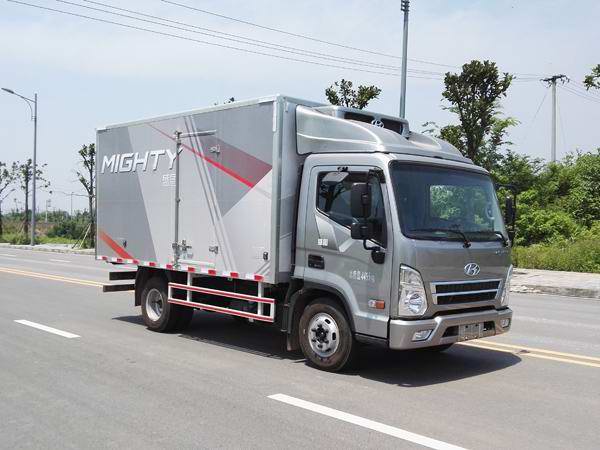 CHM5040XLCGDC33V冷藏车燃油公告图片2