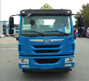 WXQ5250GFWC5腐蚀性物品罐式运输车燃油公告扩展图片1