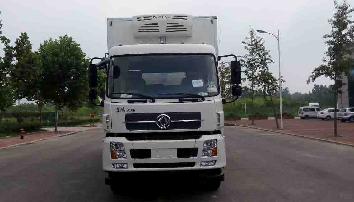 SCL5256XLC冷藏车燃油公告图片1