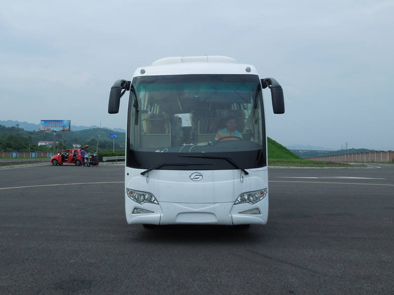 FSQ6891DC1客车燃油公告图片1