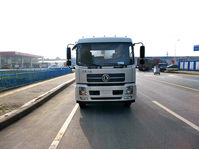 SGZ5181GXWDF5吸污车燃油公告图片1