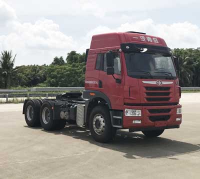 CA4256P1K2T1E5A80平头柴油牵引车燃油公告图片2