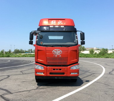 CA4250P63K2T1E5平头柴油半挂牵引汽车燃油公告图片1