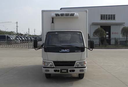 JMT5040XLCXG2冷藏车燃油公告图片1