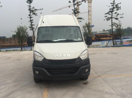 NJ5045XXYSE厢式运输车燃油公告图片1