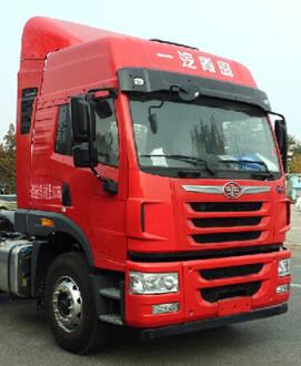 CA4256P2K15T1E5A80平头柴油牵引车燃油公告扩展图片1