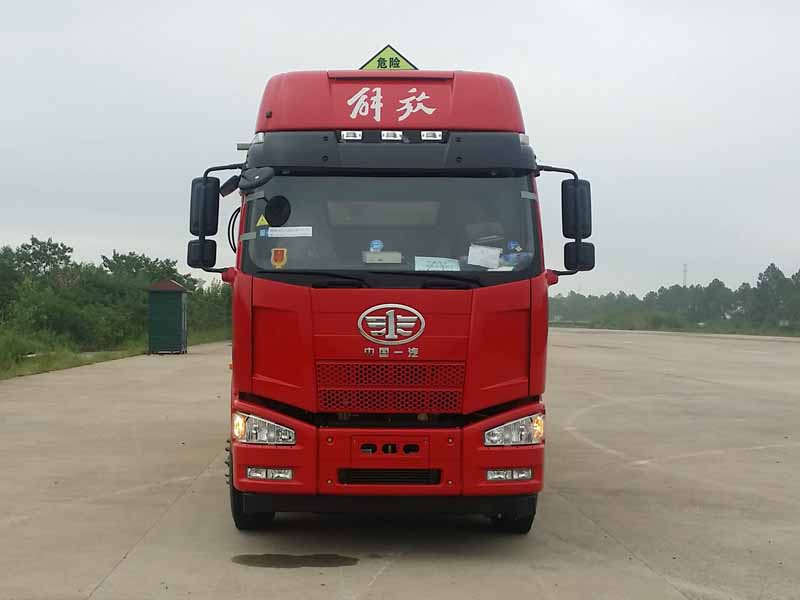 CLY5310GYYC铝合金运油车燃油公告图片1