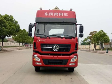 DFH4250A6危险品半挂牵引车燃油公告图片1