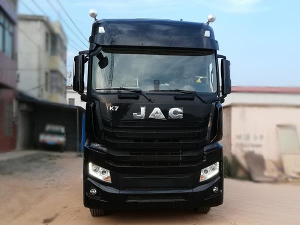 HFC4252P13K7E33S7V牵引汽车燃油公告图片1