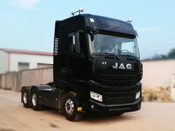 HFC4252P13K7E33S7V牵引汽车燃油公告图片2