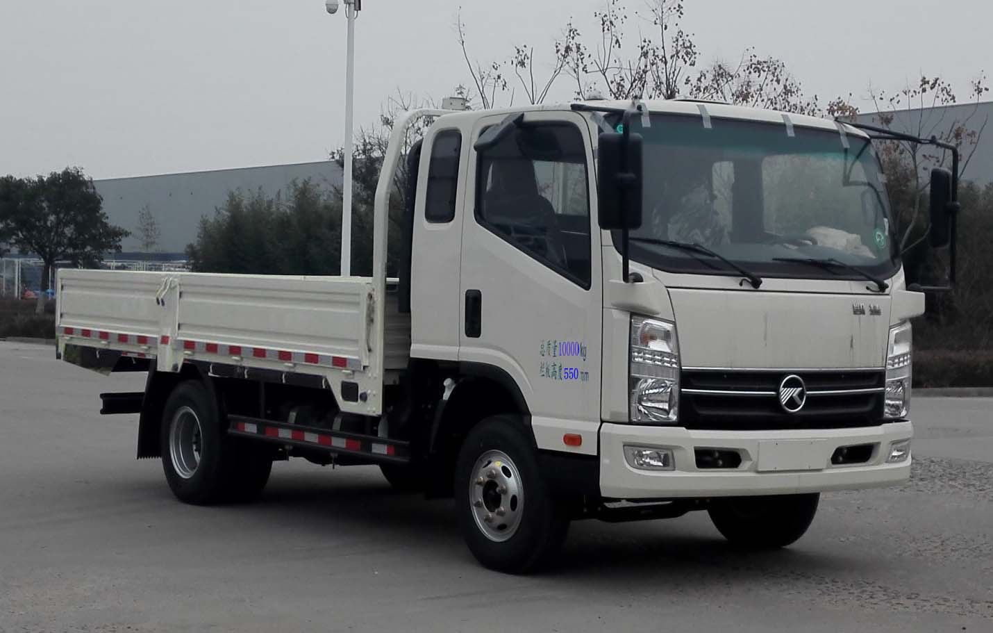 KMC1106A33P5载货汽车燃油公告扩展图片1