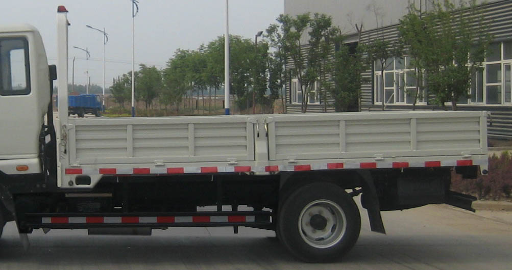 KMC1106A33P5载货汽车燃油公告扩展图片2