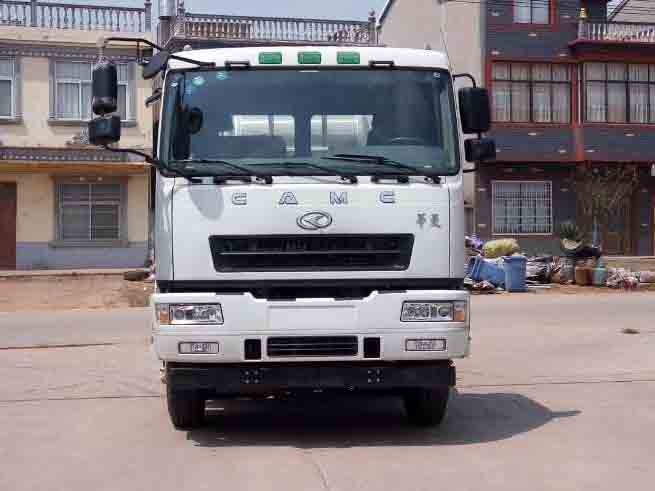 XMP5300GJB1L5混凝土搅拌运输车燃油公告图片1