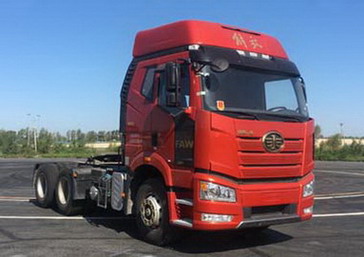 CA4250P63K2T1E5平头柴油半挂牵引汽车燃油公告图片2