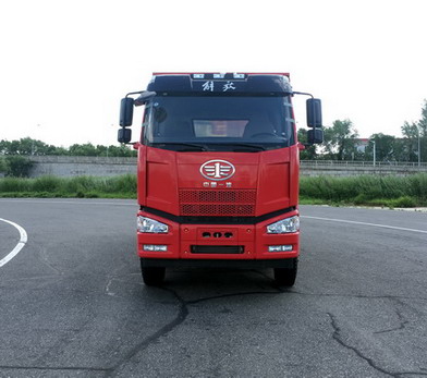 CA3310P63K1L1T4E5平头柴油自卸汽车燃油公告图片1
