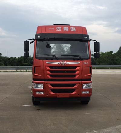 CA4257P2K15T1E5A80平头柴油牵引车燃油公告图片1