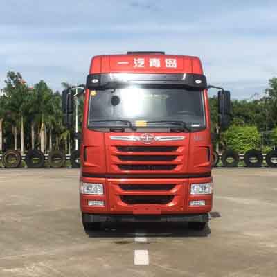 CA4186P1K2E5A80平头柴油牵引车燃油公告图片1