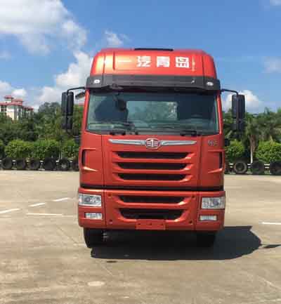 CA4256P1K2T1E5A80平头柴油牵引车燃油公告图片1