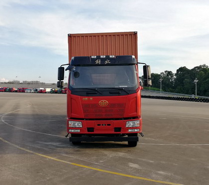 CA5180XXYP62K1L7E5厢式运输车燃油公告图片1