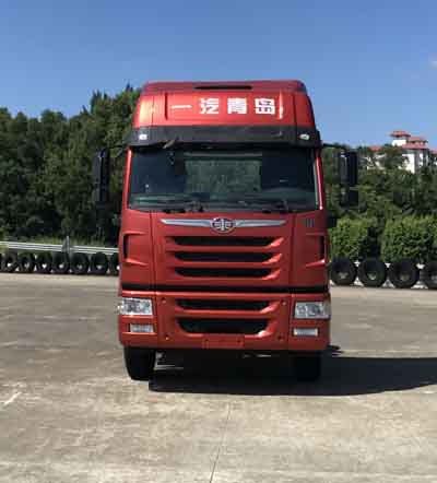 CA4256P2K2T1E5A80平头柴油牵引车燃油公告图片1