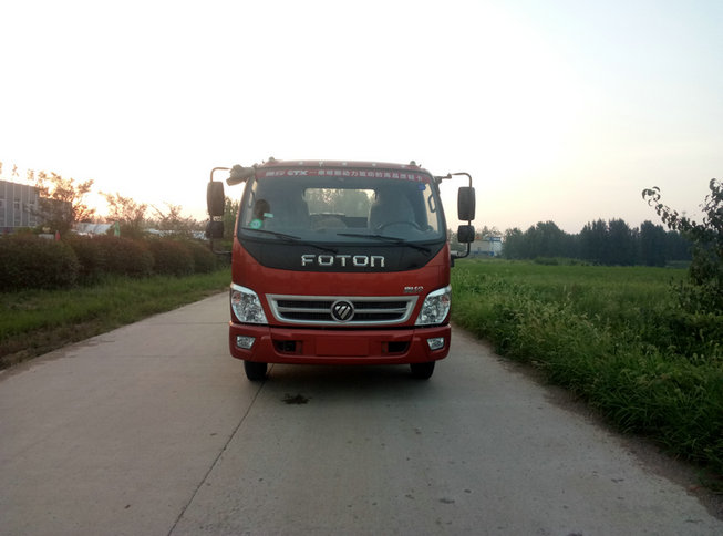 BJ5049TPB-FJ平板运输车燃油公告图片1