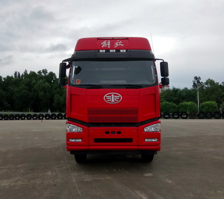 CA5310CCQP66K24L7T4E5畜禽运输车燃油公告图片1
