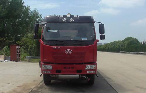 CSC5180GYYLC5A铝合金运油车燃油公告图片1
