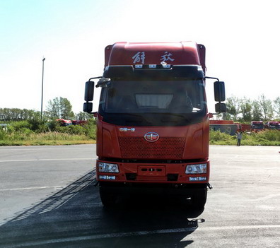 CA5250CCYP62K1L5T3E5仓栅式运输车燃油公告图片1