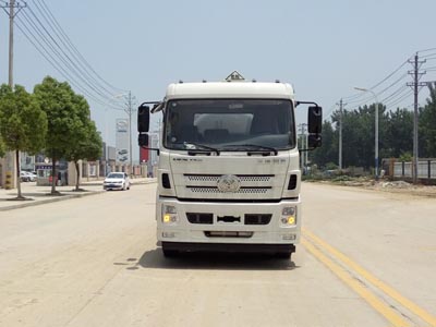 CLW5251GFWST5腐蚀性物品罐式运输车燃油公告图片1