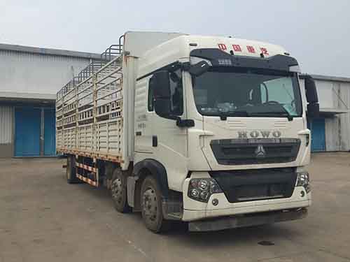 ZZ5257CCYM56CGE1仓栅式运输车燃油公告图片2