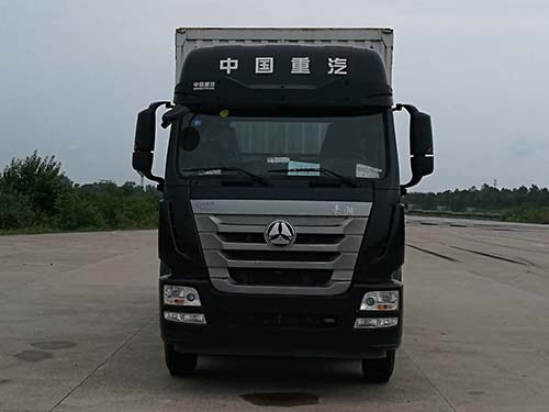 ZZ5255XXYM56C3E1厢式运输车燃油公告图片1