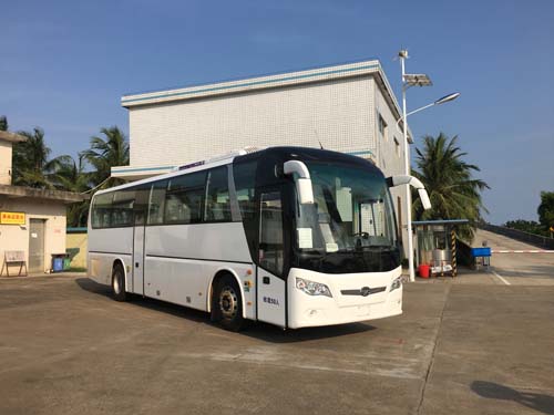 GDW6117HKE1客车燃油公告图片2